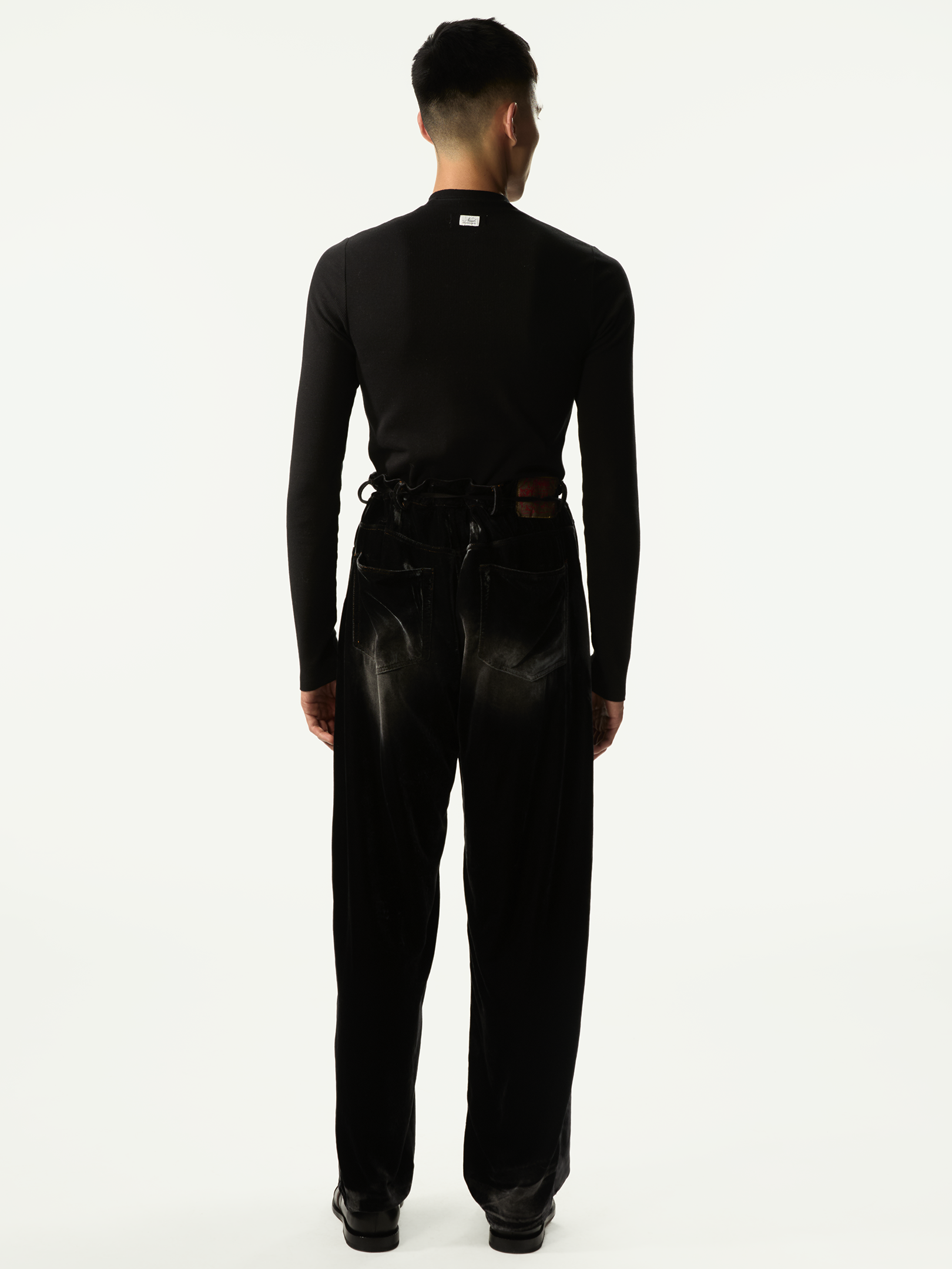 Nudo Serafino Long Sleeve Black - Magliano