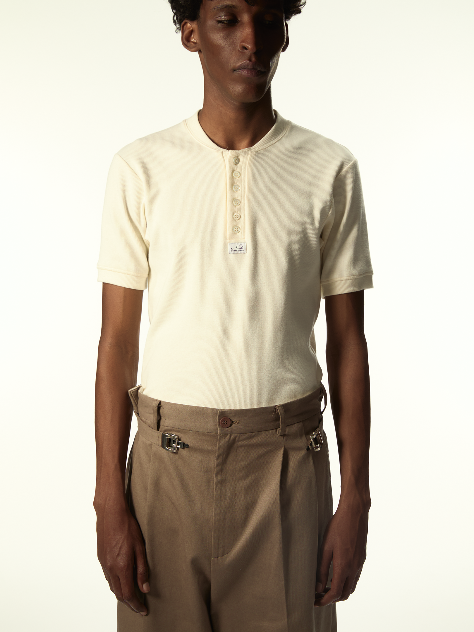Nudo Serafino Tee Dirty White - Magliano